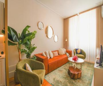 Luxurious Flat in City Center by LovelyStay