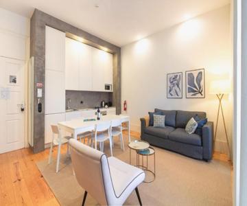 LovelyStay - Dirk Apartment Almada 3o T