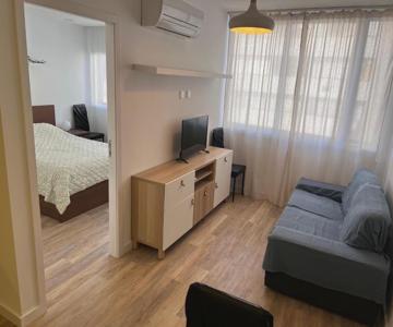 Central Porto 1-bedroom Apartment With Kitchenette&bathroom