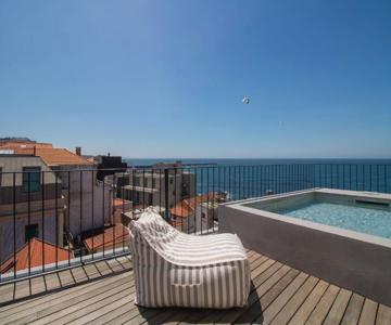 EDiTiON 309 - Luxury Seafront 2BR Apartments