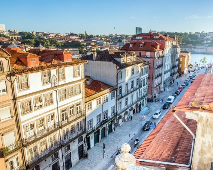 The Editory House Ribeira Porto Hotel