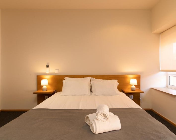 Peach Hostel & Suites