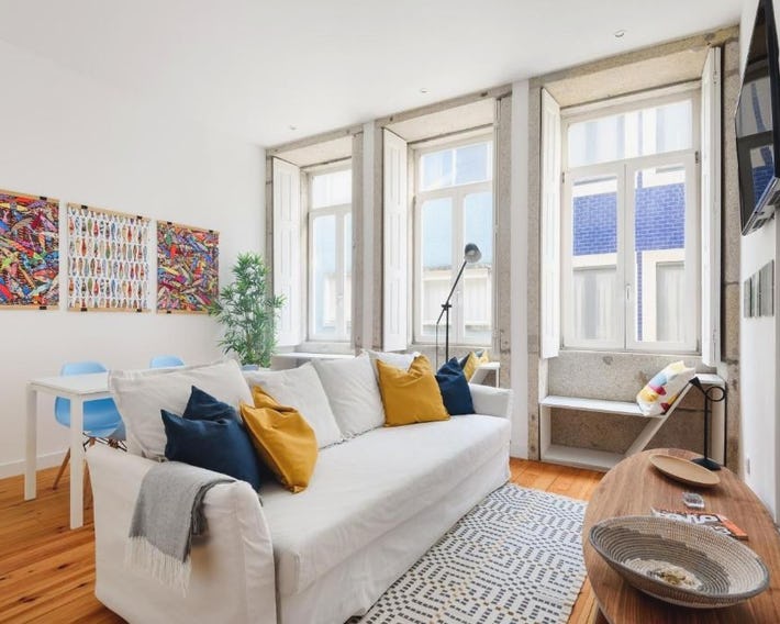 Spacious Duplex in Porto's Downtown • A/C