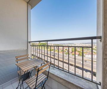 Dragon Stadium Studio W Balcony By Lovelystay