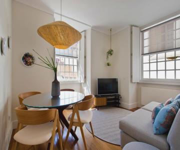 BOUTIQUE Rentals- DOURO Ribeira historical center with parking