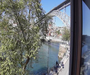 Amazing River Views - 3 Suites Appartment, Free Parking