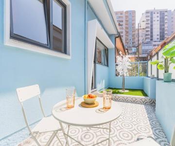 Casa Azul at Jardim do Morro by BnBird