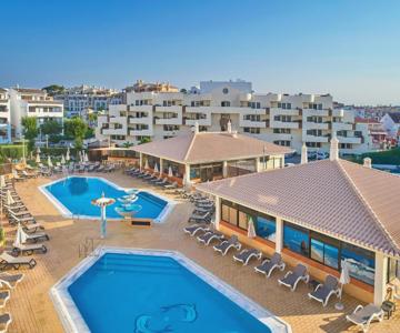 Oceanus Aparthotel