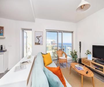Sesimbra Sunshine Cliffs