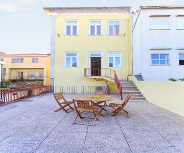 Bright Sao Domingos Apartments