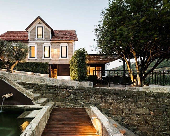 Quinta de S.Bernardo - Winery & Farmhouse