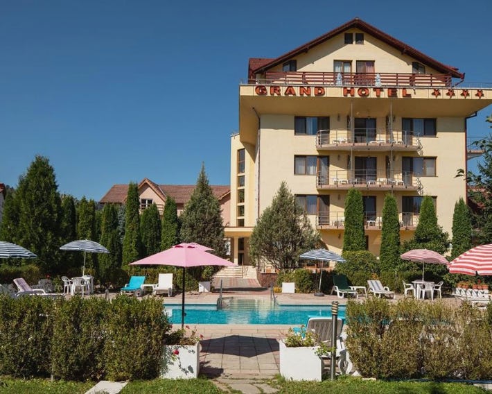 Grand Hotel