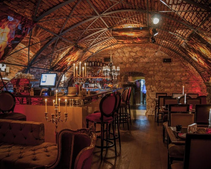 Casa Albert Boutique & Restaurant