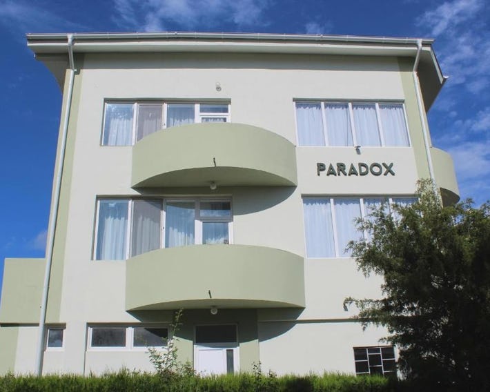 Paradox Movila