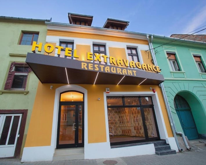 Extravagance Hotel