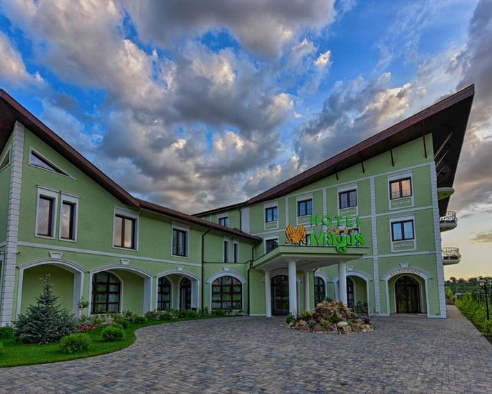 Magus Hotel