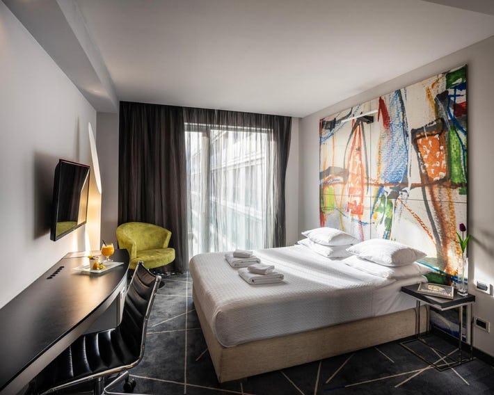 Golden Tulip Zira Belgrade