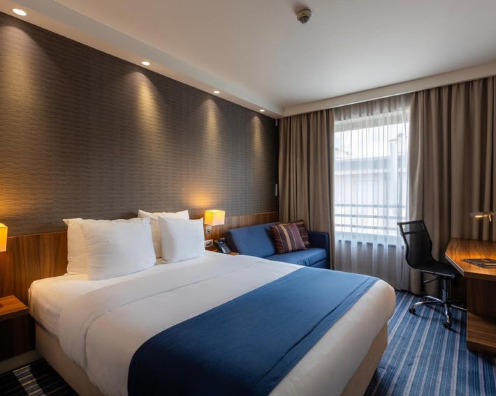 Hotel Nobel Palace