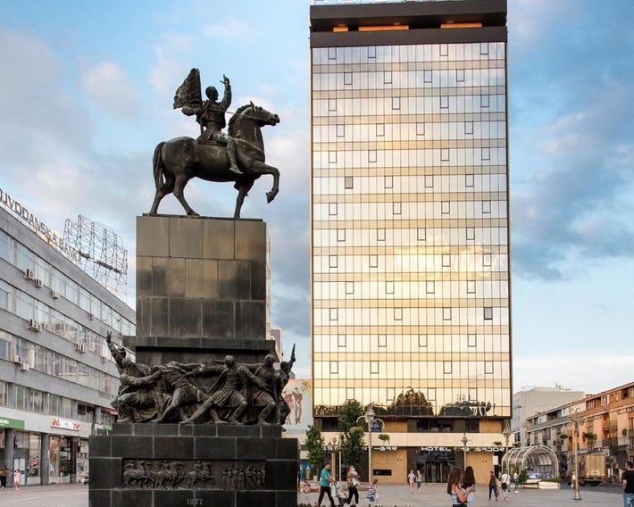 Ambasador Hotel