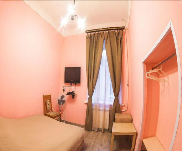 Old Flat Guest House On Ligovskiy