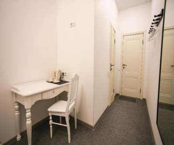 Bridge City Mini Hotel