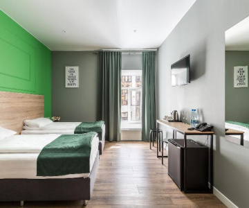 Demut Hotel