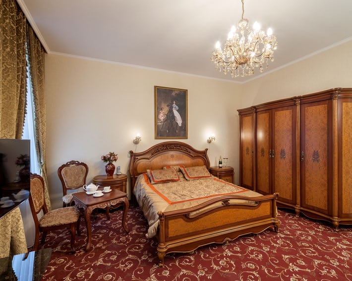 Kamergersky Hotel