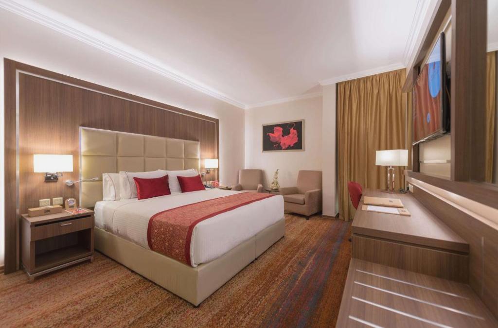 Ramada by Wyndham Continental Jeddah
