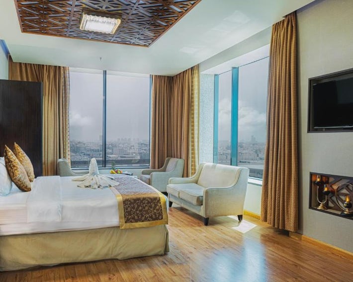 Platinium Seventy Serviced Apartments