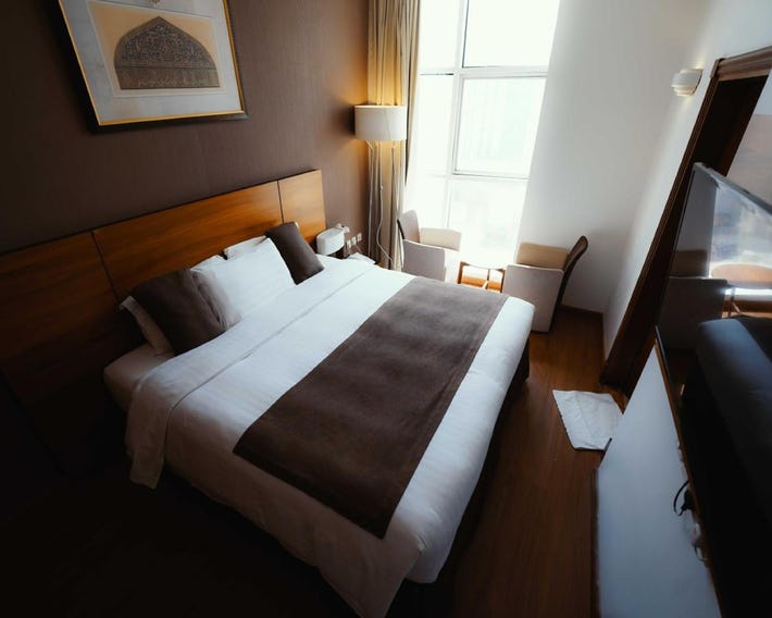 Nour Al Thuria Hotel