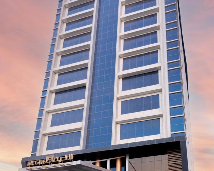 The Gate Hotel and Apartments