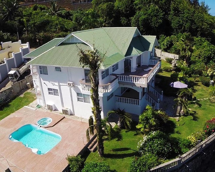 Villa Bel Age