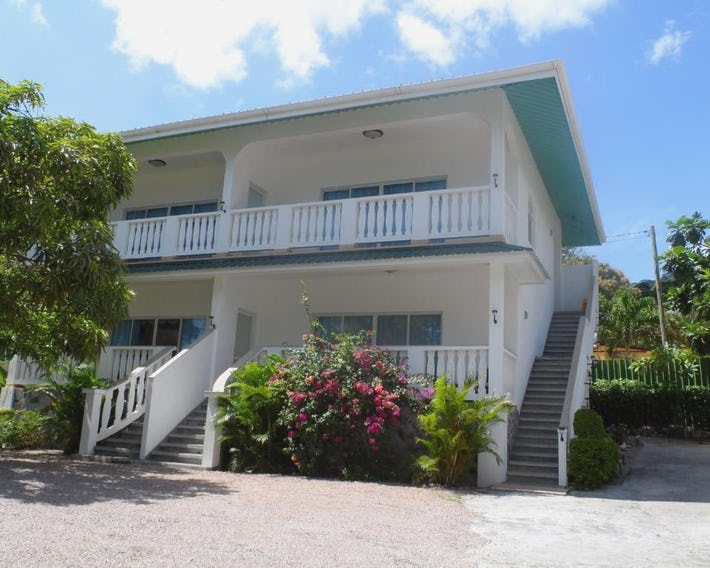 Divers Lodge Guest House