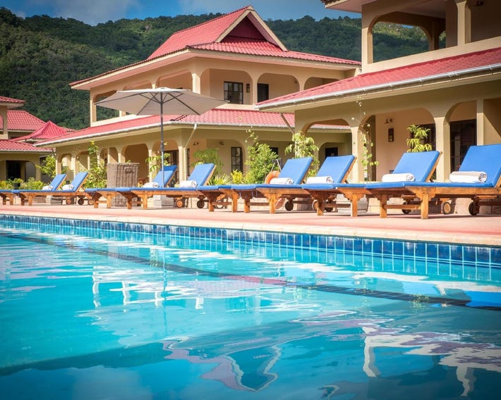 Oasis Hotel Restaurant & Spa