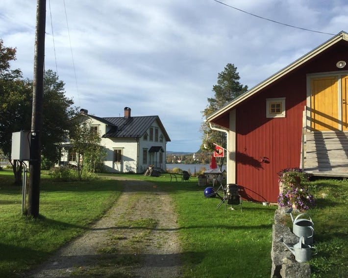 Höglunda Gård B&B Lantgård