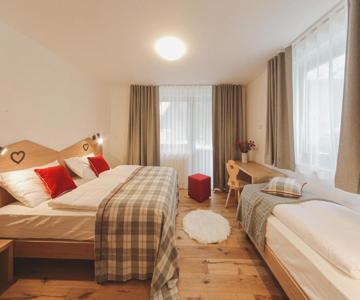 Apartments and Rooms Kaja