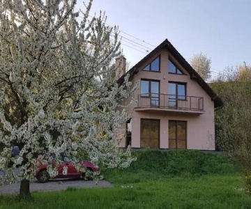 Walnut Tree House