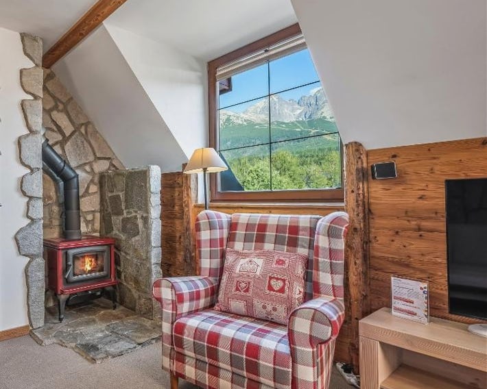 Deluxe Apartment with Mountain View in Hotel Kukucka