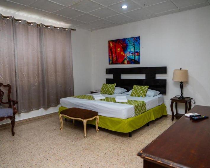 Suites & Apartments San Benito - Zona Rosa