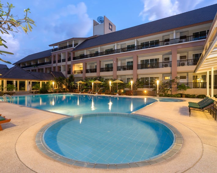 Authong Residence