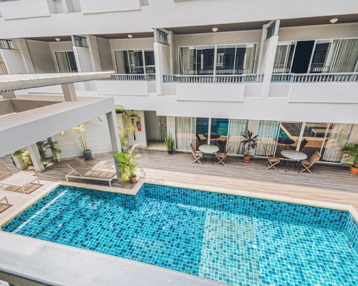 Chateau Dale Boutique Residence