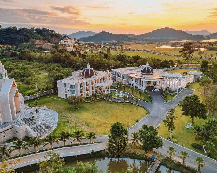 Grand Lord Hotel & Residence - Pattaya