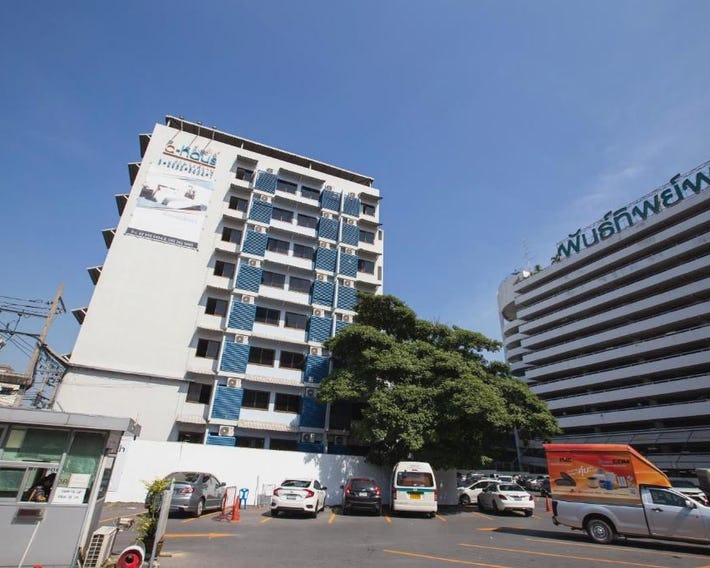 D haus Ngamwongwan Residence