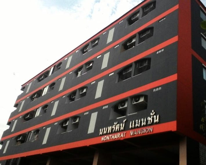 Nontharat Mansion