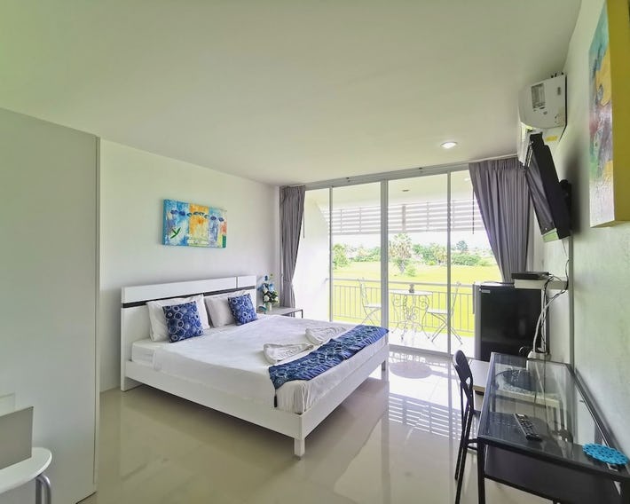 Phet Cha-am Plaza & Resort