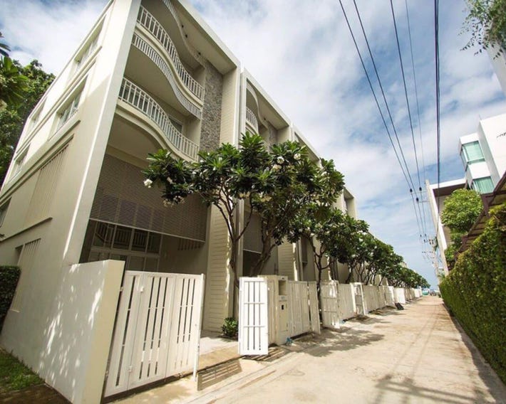 Baan Sea Talay Service Apartment