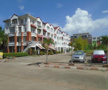 Tik's Place Hua Hin