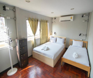 Baan 89 Hostel