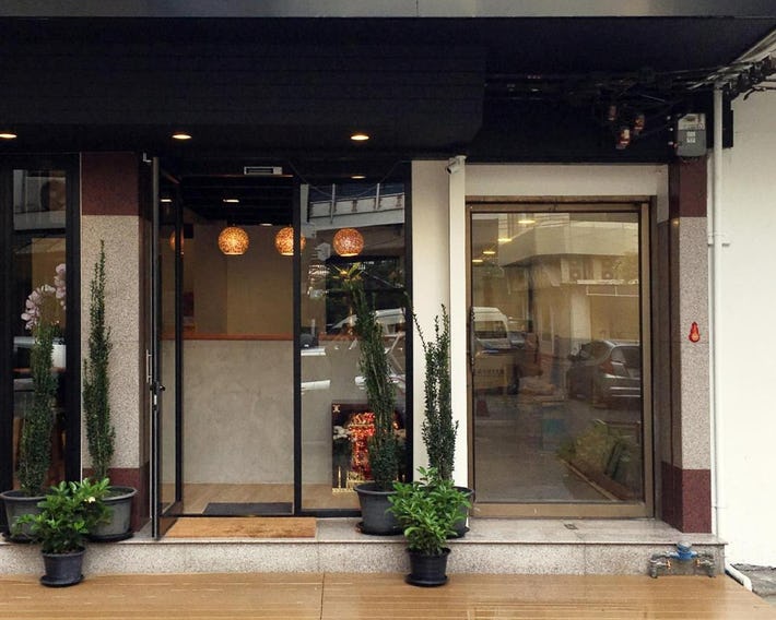 Monomer Hostel Bangkok