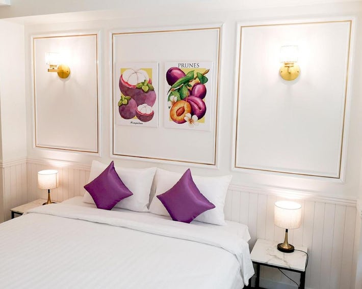 Rose Apple Hotel